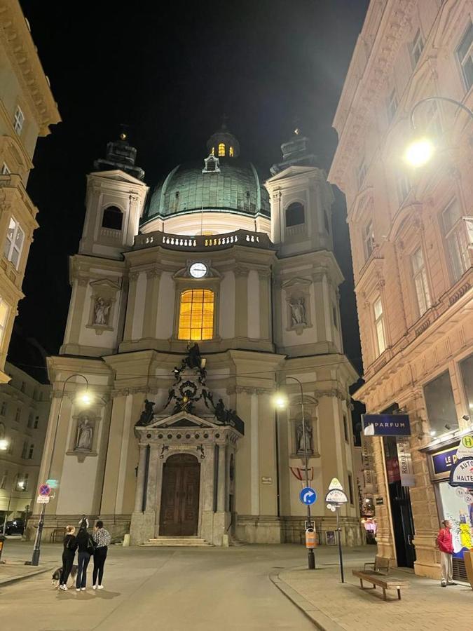 St Stephen'S Apartment Wien Eksteriør billede