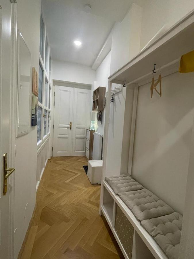 St Stephen'S Apartment Wien Eksteriør billede